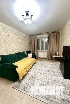 1-к квартира, посуточно, 38м2, 4/6 этаж