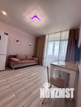 1-к квартира, посуточно, 40м2, 13/25 этаж