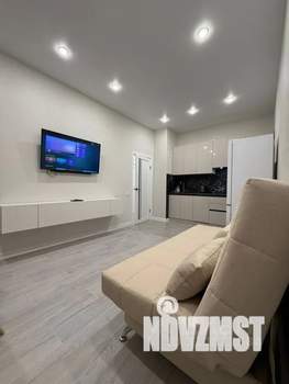 1-к квартира, посуточно, 39м2, 25/25 этаж