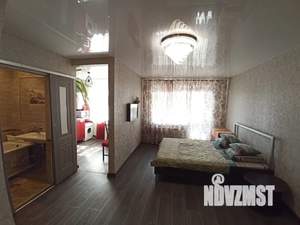 1-к квартира, посуточно, 33м2, 4/4 этаж