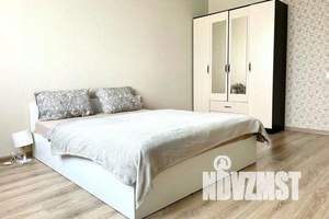 1-к квартира, посуточно, 45м2, 23/25 этаж