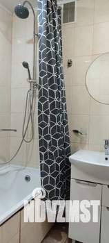 1-к квартира, посуточно, 47м2, 4/10 этаж