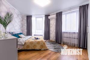 1-к квартира, посуточно, 70м2, 1/1 этаж
