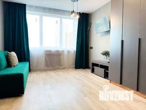 1-к квартира, посуточно, 42м2, 8/32 этаж