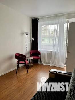 2-к квартира, посуточно, 40м2, 3/5 этаж