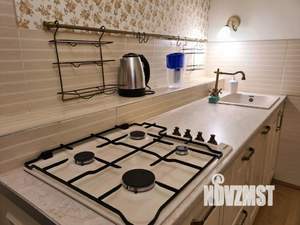 1-к квартира, посуточно, 44м2, 1/1 этаж