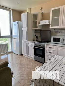 1-к квартира, посуточно, 40м2, 18/25 этаж