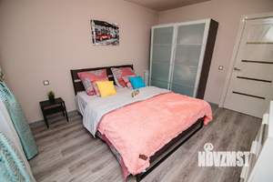 3-к квартира, посуточно, 80м2, 1/17 этаж