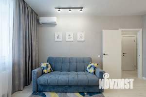 1-к квартира, посуточно, 42м2, 18/25 этаж