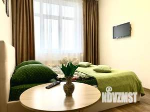 1-к квартира, посуточно, 37м2, 14/23 этаж