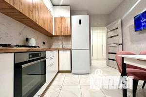 1-к квартира, посуточно, 36м2, 18/25 этаж