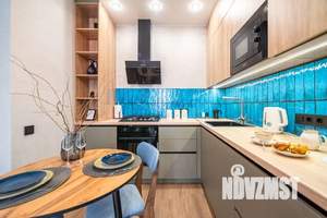 2-к квартира, посуточно, 42м2, 19/25 этаж