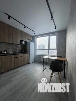 1-к квартира, посуточно, 33м2, 18/27 этаж