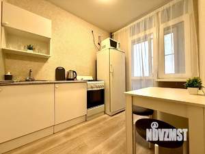 1-к квартира, посуточно, 35м2, 10/24 этаж