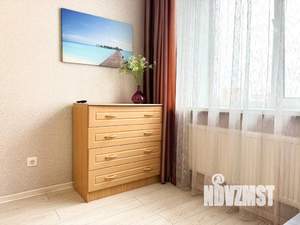 1-к квартира, посуточно, 45м2, 1/1 этаж