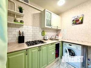 3-к квартира, посуточно, 59м2, 1/5 этаж