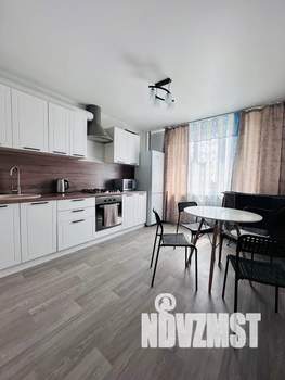 1-к квартира, посуточно, 35м2, 20/25 этаж