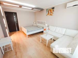 1-к квартира, посуточно, 56м2, 8/10 этаж