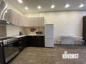 1-к квартира, посуточно, 41м2, 9/25 этаж