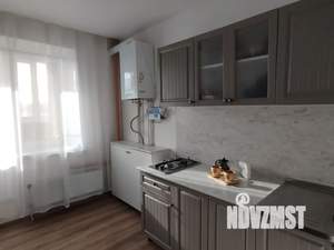 1-к квартира, посуточно, 36м2, 1/15 этаж