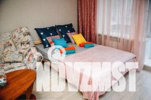 1-к квартира, посуточно, 40м2, 1/5 этаж