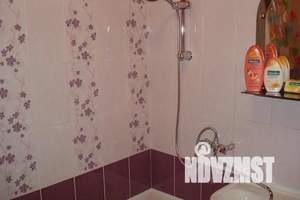 1-к квартира, посуточно, 35м2, 2/9 этаж