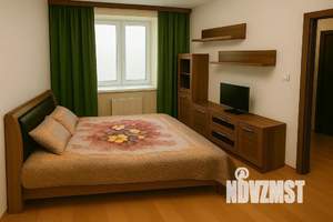 1-к квартира, посуточно, 39м2, 3/6 этаж