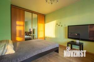 1-к квартира, посуточно, 40м2, 1/1 этаж