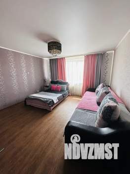 1-к квартира, посуточно, 35м2, 10/10 этаж