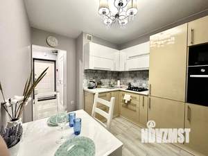 1-к квартира, посуточно, 40м2, 4/25 этаж