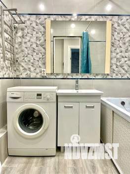 1-к квартира, посуточно, 42м2, 9/25 этаж