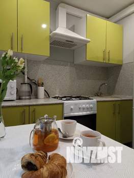 2-к квартира, посуточно, 46м2, 1/5 этаж