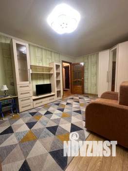 1-к квартира, посуточно, 33м2, 1/5 этаж