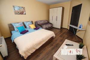 1-к квартира, посуточно, 45м2, 1/1 этаж