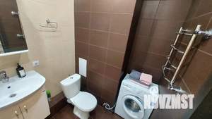 1-к квартира, посуточно, 38м2, 18/25 этаж