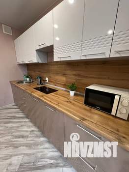 1-к квартира, посуточно, 46м2, 7/17 этаж