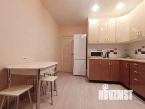 1-к квартира, посуточно, 38м2, 15/15 этаж