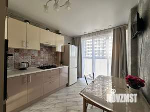 1-к квартира, посуточно, 37м2, 15/28 этаж