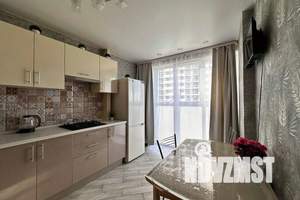 1-к квартира, посуточно, 37м2, 15/28 этаж