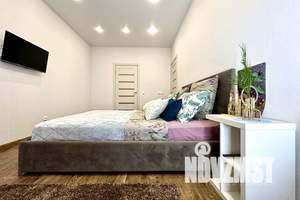 1-к квартира, посуточно, 50м2, 16/17 этаж