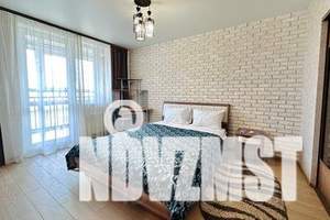 2-к квартира, посуточно, 41м2, 18/25 этаж