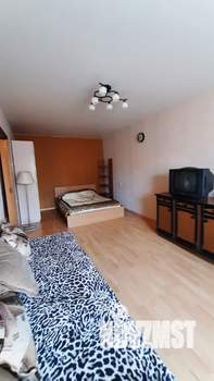 1-к квартира, посуточно, 50м2, 9/9 этаж