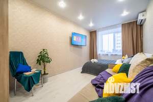 1-к квартира, посуточно, 42м2, 6/15 этаж