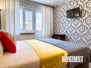 1-к квартира, посуточно, 49м2, 1/1 этаж