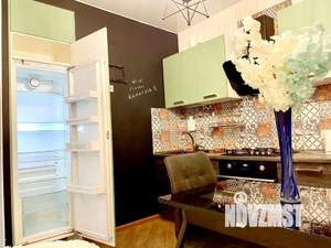 1-к квартира, посуточно, 35м2, 10/15 этаж