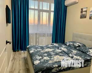 1-к квартира, посуточно, 38м2, 13/23 этаж