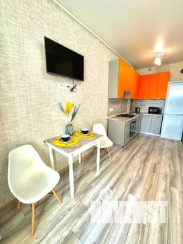 2-к квартира, посуточно, 45м2, 14/20 этаж