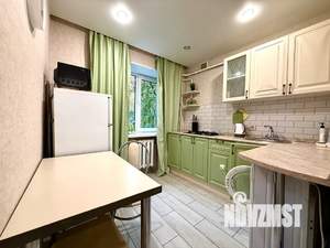 3-к квартира, посуточно, 59м2, 1/5 этаж