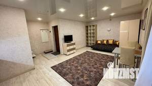 Студия квартира, посуточно, 36м2, 5/5 этаж