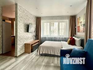 1-к квартира, посуточно, 33м2, 1/5 этаж